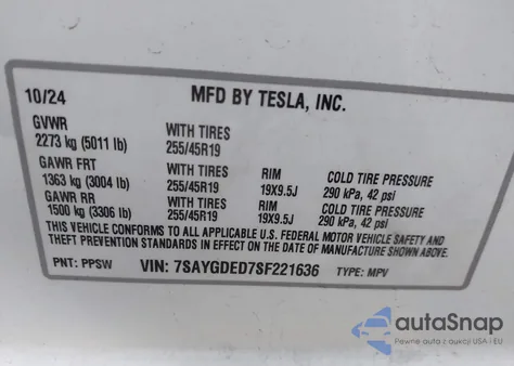 2025 Tesla Model Y Long Range Dual Motor Rear-Wheel Drive z USA, uszkodzony, nr VIN 7SAYGDED7SF221636